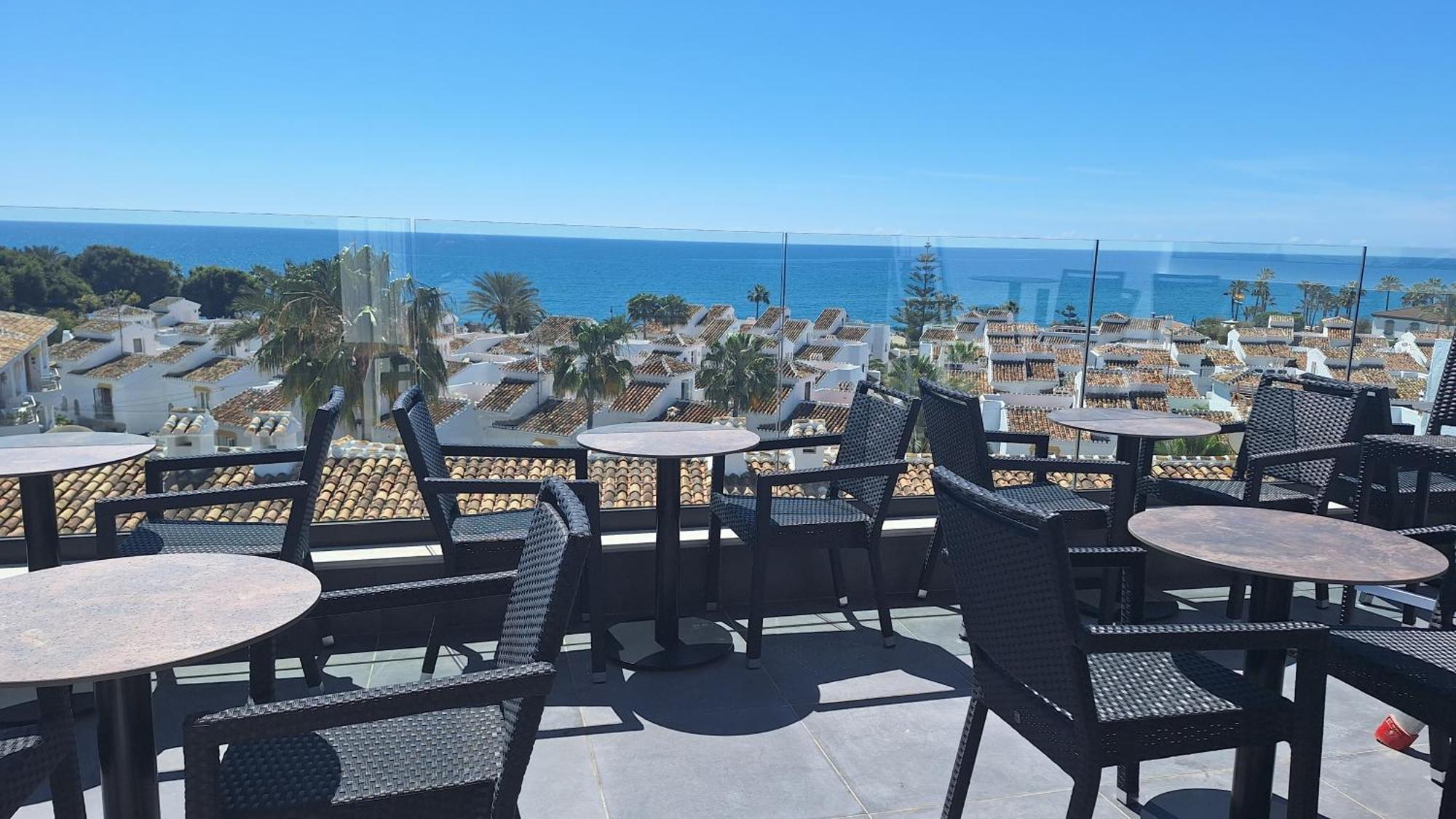 The Orange House Boutique Hotel And Upstairs Rooftop Bar Center Of La Cala De Mijas 100M From The Beach Zewnętrze zdjęcie