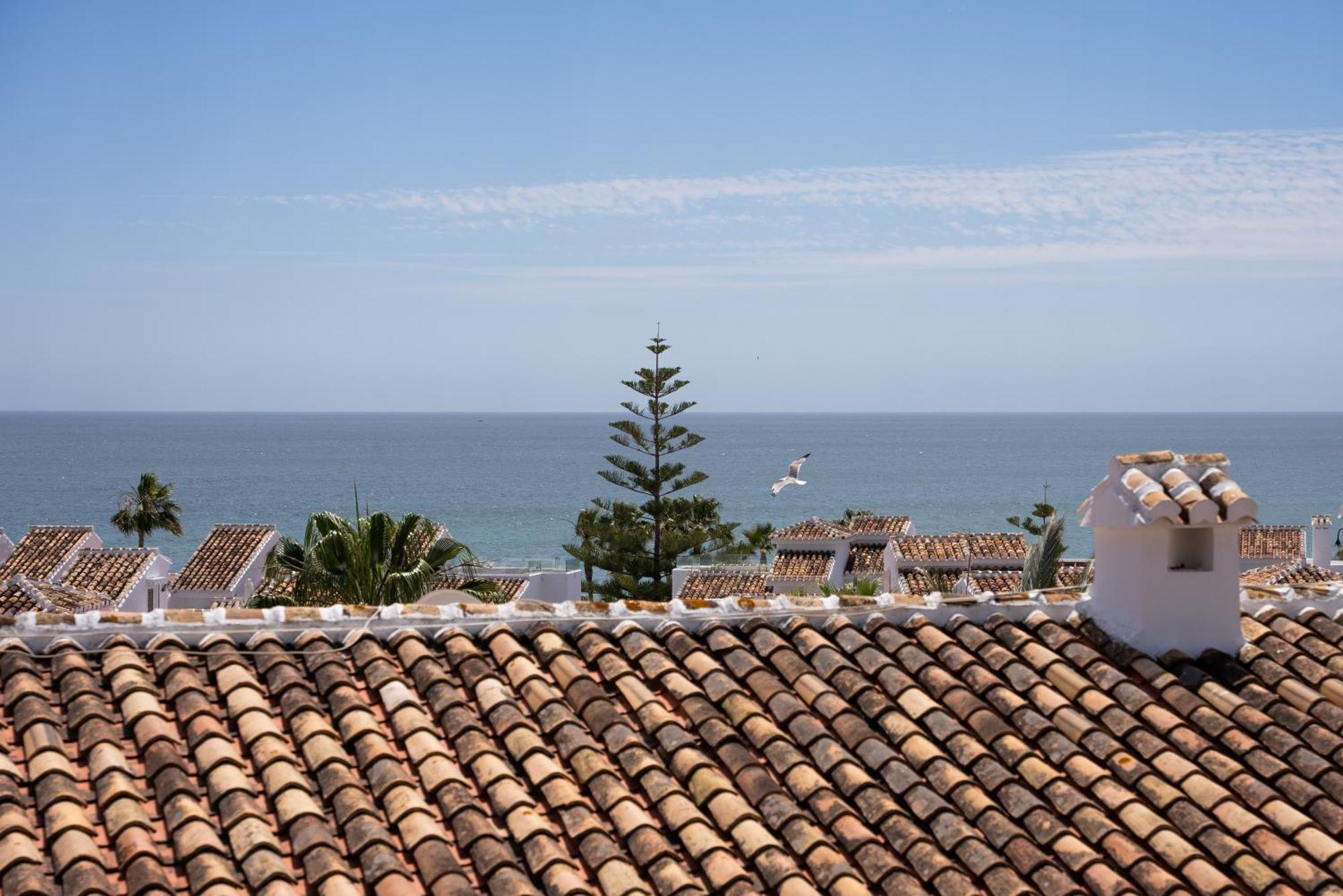 The Orange House Boutique Hotel And Upstairs Rooftop Bar Center Of La Cala De Mijas 100M From The Beach Zewnętrze zdjęcie