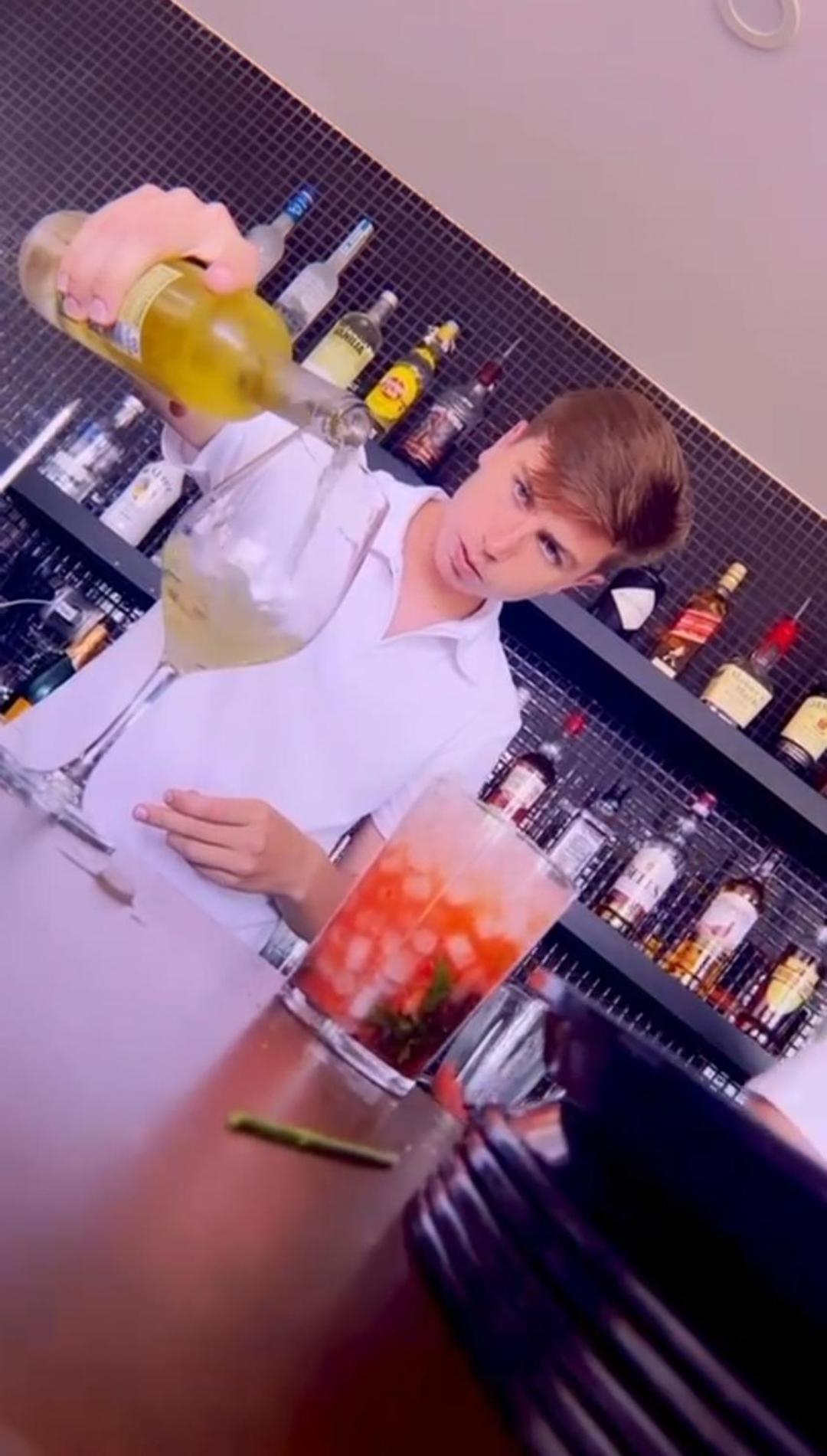 The Orange House Boutique Hotel And Upstairs Rooftop Bar Center Of La Cala De Mijas 100M From The Beach Zewnętrze zdjęcie